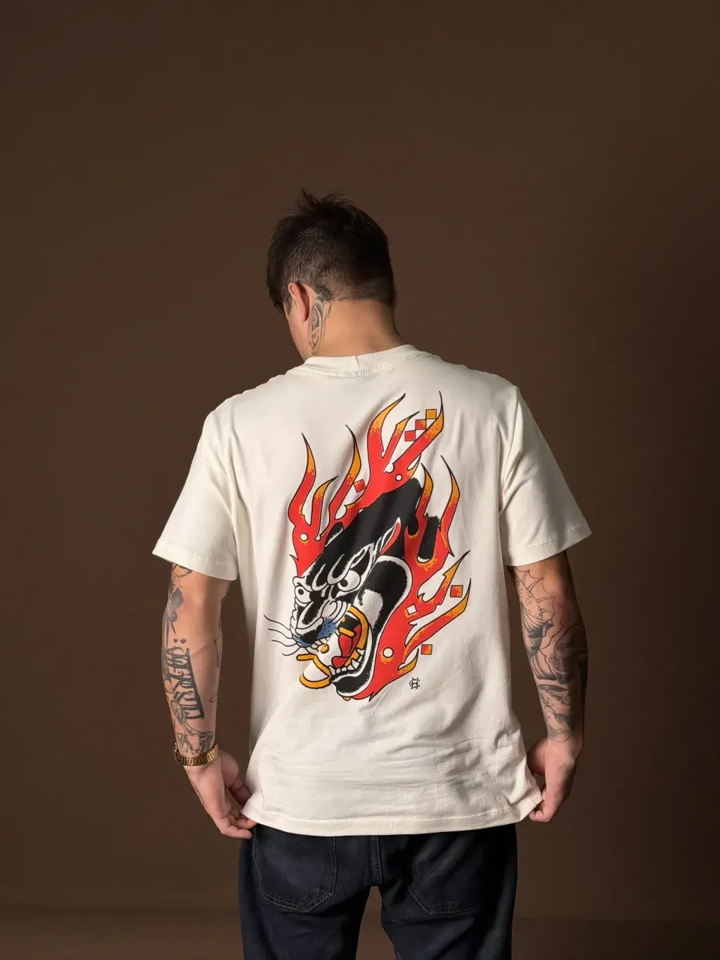 Camiseta GF x Power Print vestida, costas